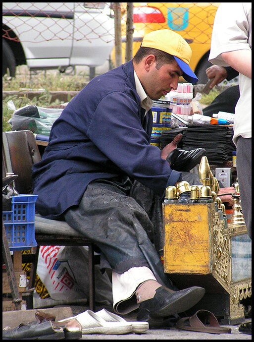 Istanbul 2 - Shoeshiner