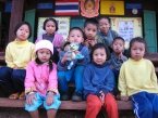 Treelo op school in Ban Muang Phaem